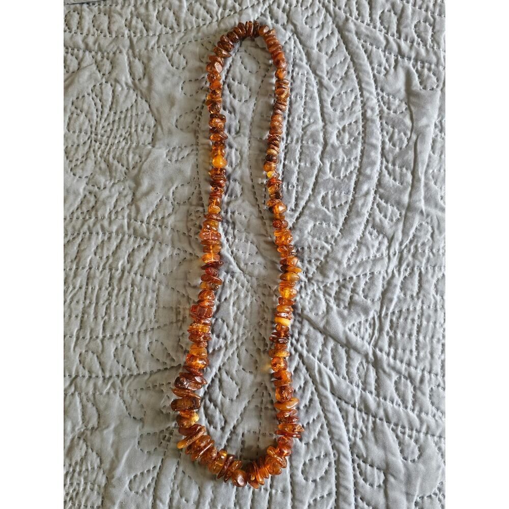Vtg Natural Baltic Amber Necklace 54g Raw Polished Honey Cognac Chips Genuine - Picture 3 of 7